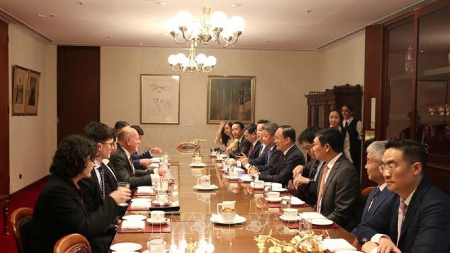 Hanoi seek broader cooperation with Australian localities
