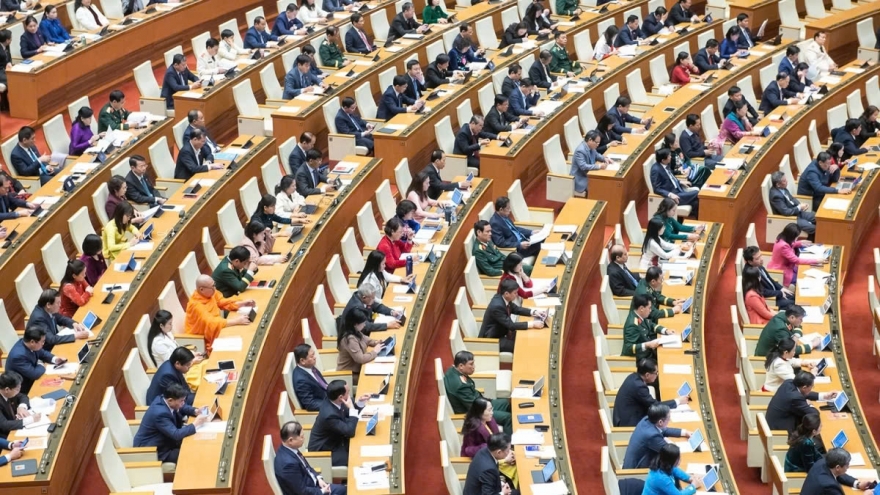 Vietnam to amend 8 articles of Constitution to support apparatus streamlining