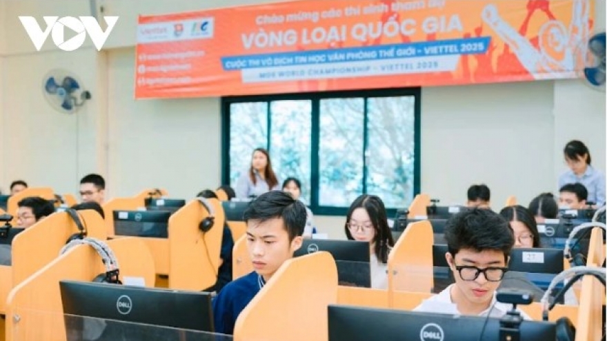 Six national champions to compete in World Office Computer Championship