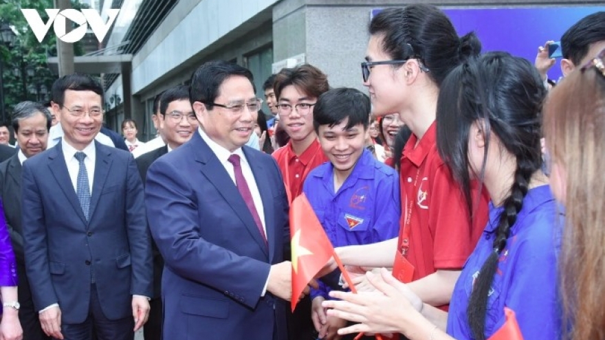 PM Chinh urges nationwide push for innovation and digital transformation