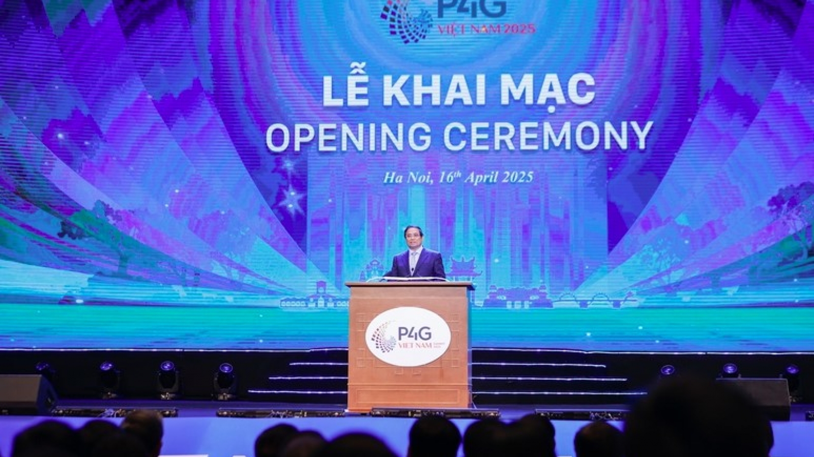 Vietnam affirms global green leadership as PM opens P4G Summit in Hanoi