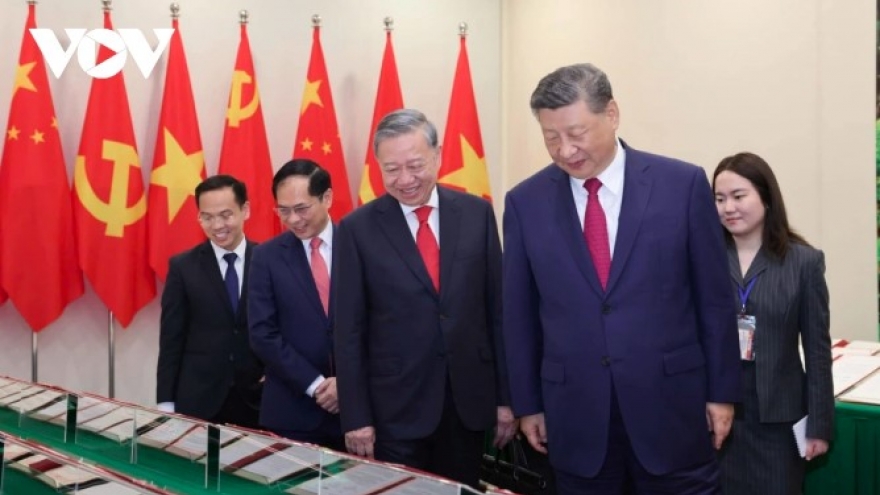 VOV signs cooperation MoU with China Media Group