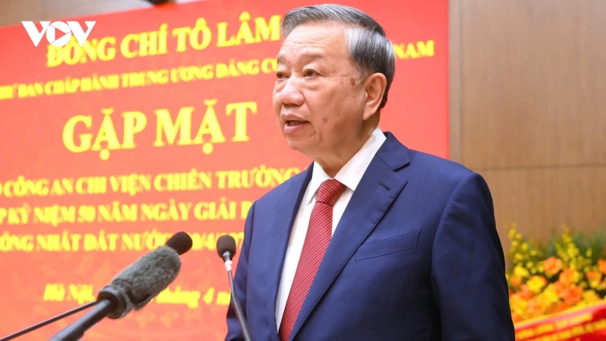 Party leader To Lam advocates for free medical treatment for all