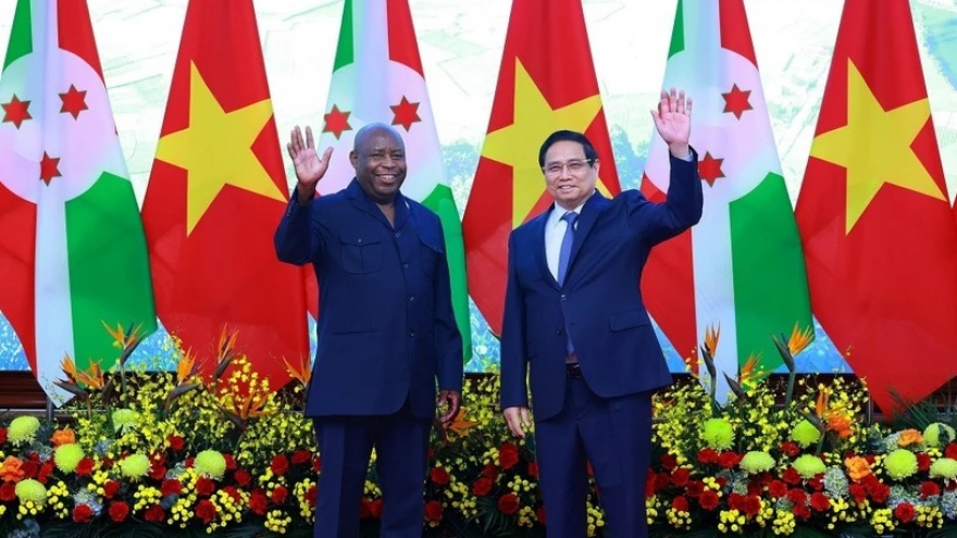 Vietnamese PM meets with visiting Burundian President