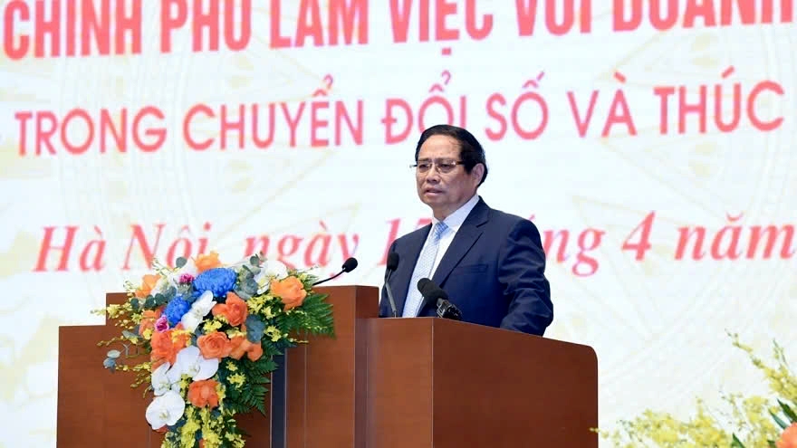 State-owned enterprises urged to lead digital transformation, drive growth