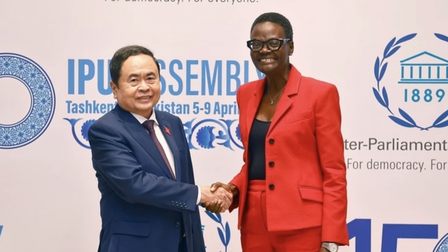 Top legislator meets with IPU President in Uzbekistan