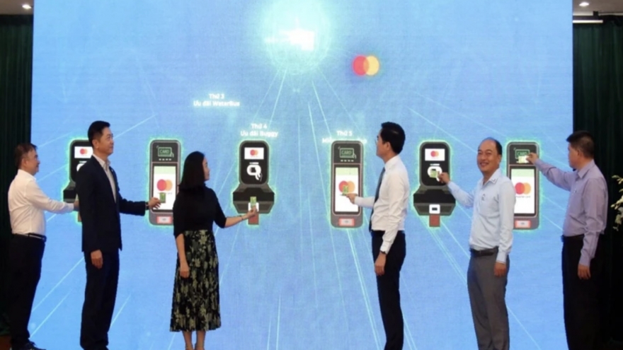 HCM City launches e-ticketing and MultiPass card for public transport
