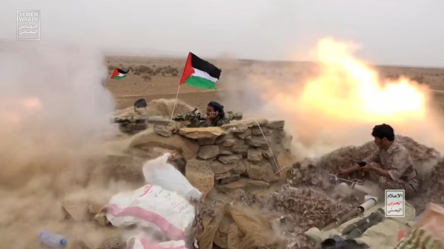 Mỹ không kích dữ dội vào Yemen, chuẩn bị rút quân khỏi Syria
