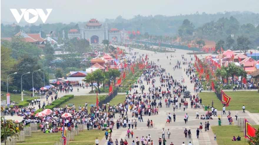 Chi tiết lịch nghỉ lễ trong tháng 4 dài ngang Tết Nguyên đán của người lao động