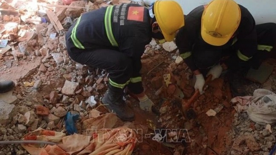 Vietnamese rescue team recovers another earthquake victim in Myanmar