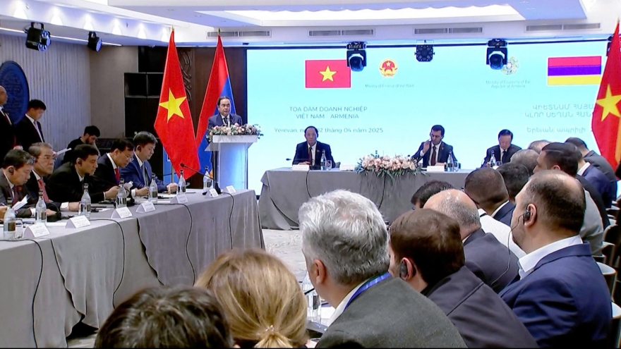 Top legislator pushes for closer Vietnam - Armenia business connectivity