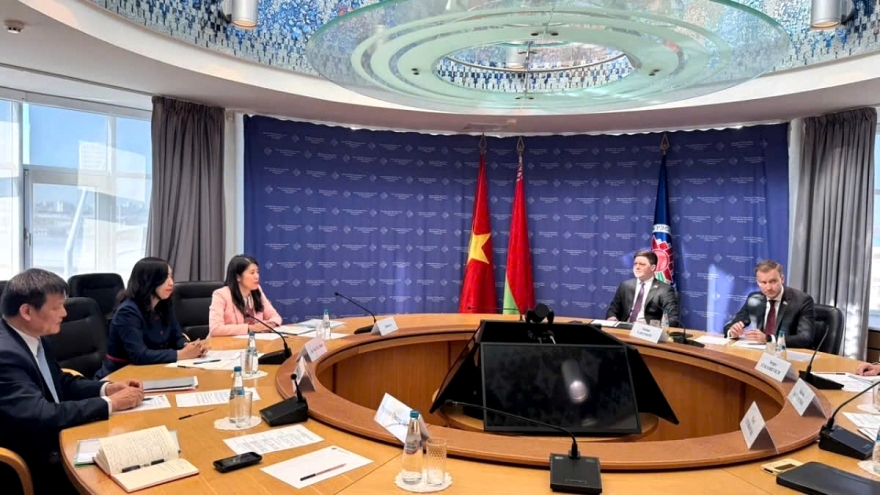 Vietnam – Belarus political consultation outlines cooperation orientations