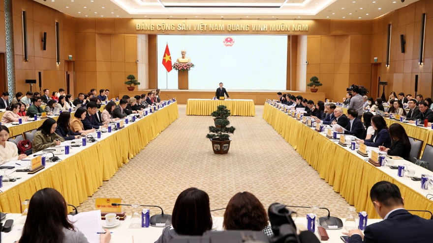 Vietnam requests US to temporarily suspend new tariff imposition for negotiation