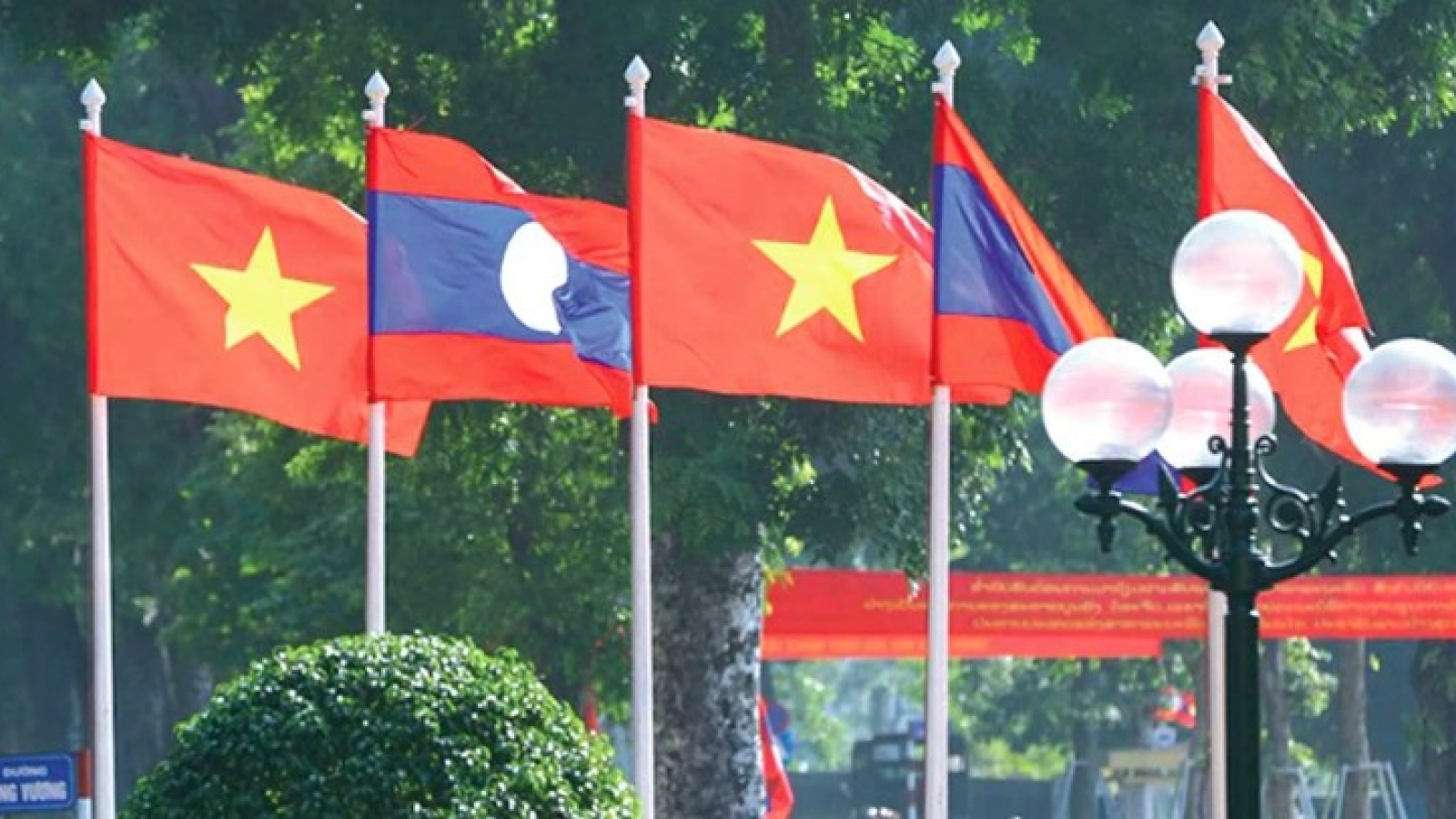 President Luong Cuong's state visit tightens Vietnam–Laos friendship and solidarity