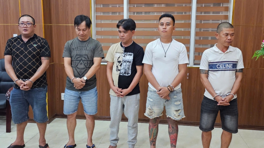 Phá đường dây cá độ bóng đá qua mạng với tổng số tiền giao dịch hơn 100 tỷ đồng