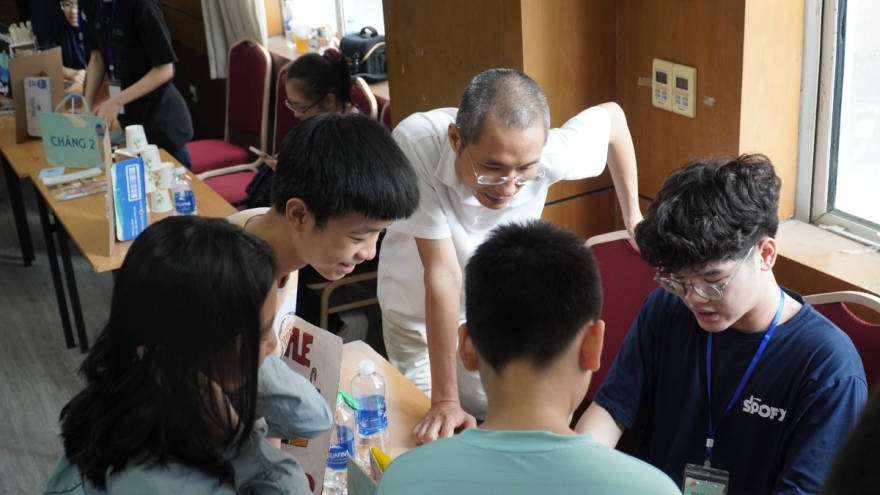 Nghiên cứu khoa học ở phổ thông: Đừng nghĩ đến quả ngọt nếu chưa chăm cây