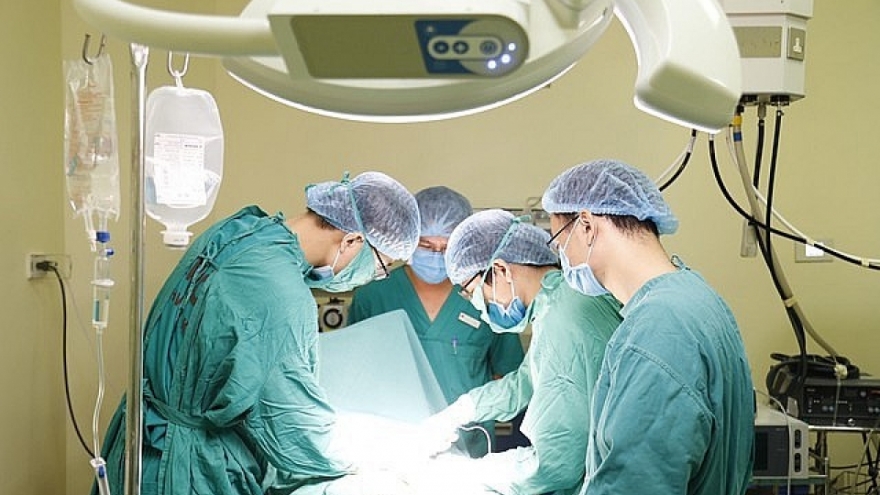 Coi chừng mất "cậu nhỏ" khi dùng dịch vụ cắt bao quy đầu "dạo"