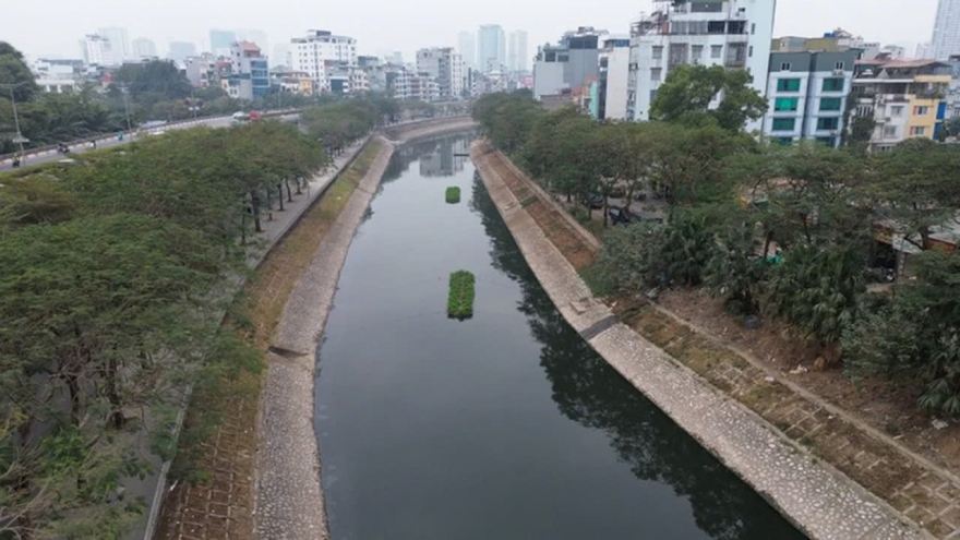 Không nhồi nhét công trình ra mặt nước hay gần bờ sông Tô Lịch
