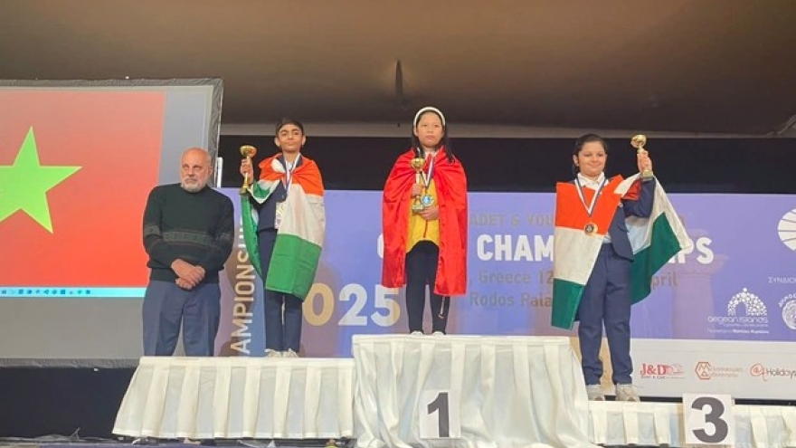 Vietnam excels at world young rapid & blitz chess championship