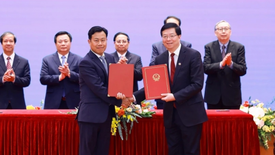 VNU, Tsinghua co-found Vietnam – China university network