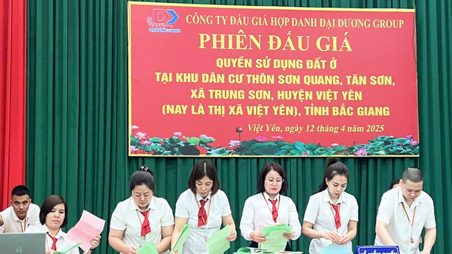 Đấu giá đất tại Việt Yên, Bắc Giang "chênh" gần 100 tỷ đồng với giá khởi điểm