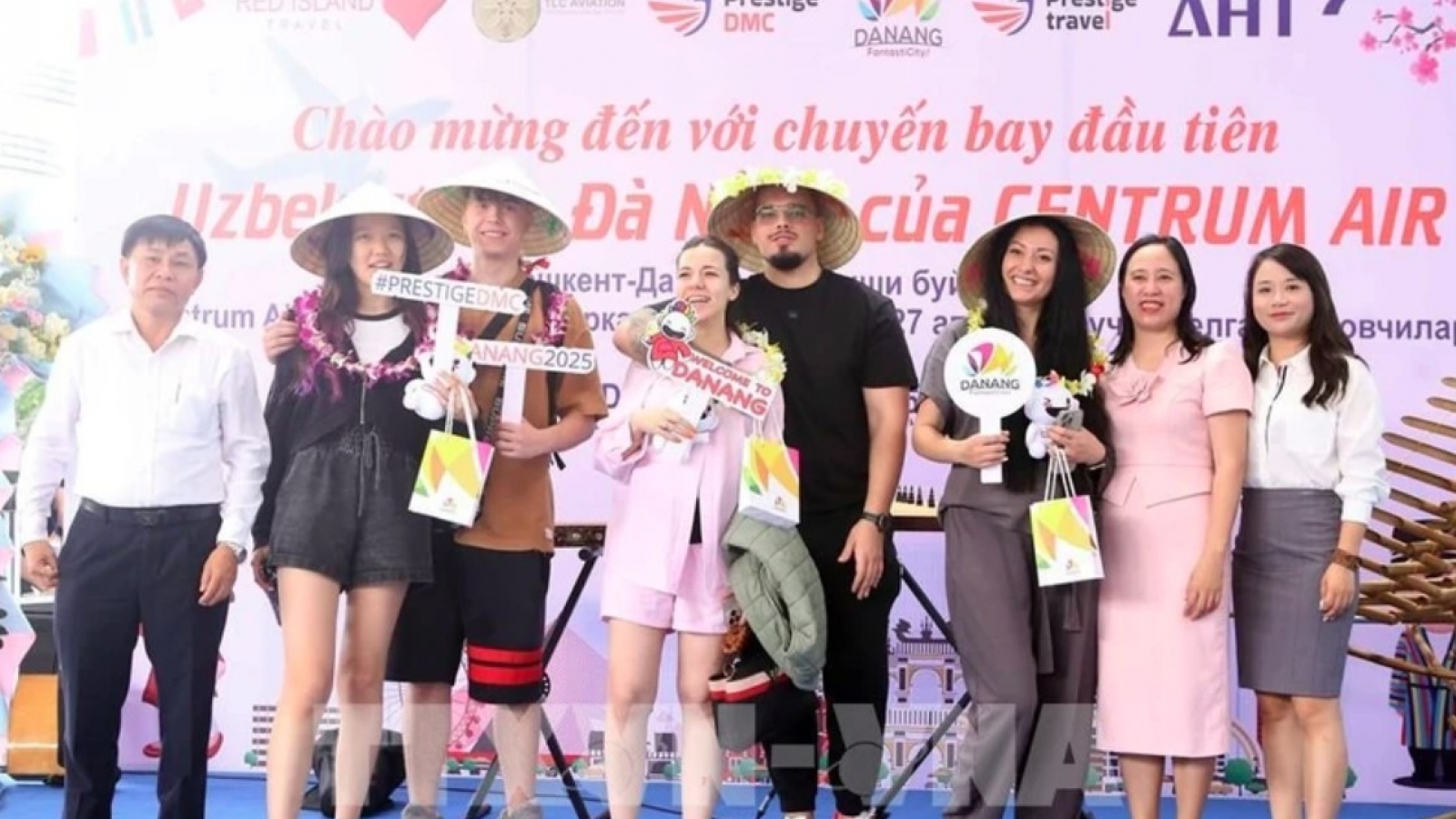 Da Nang launches direct air route to Uzbekistan