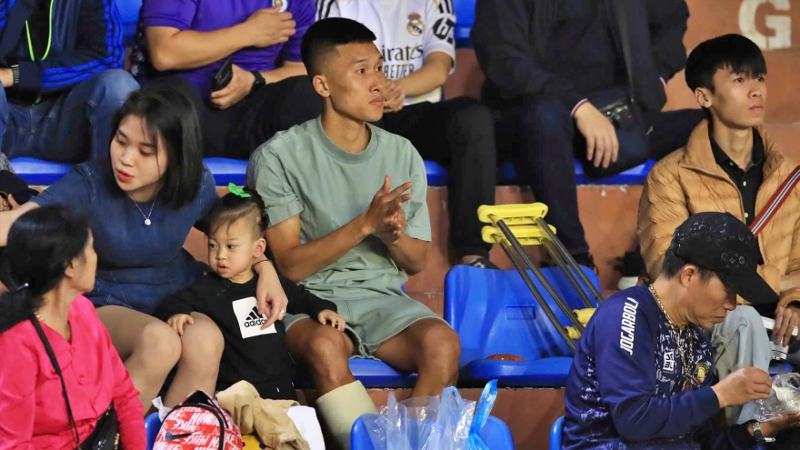 Doãn Ngọc Tân dính chấn thương, nghỉ thi đấu 2 tháng