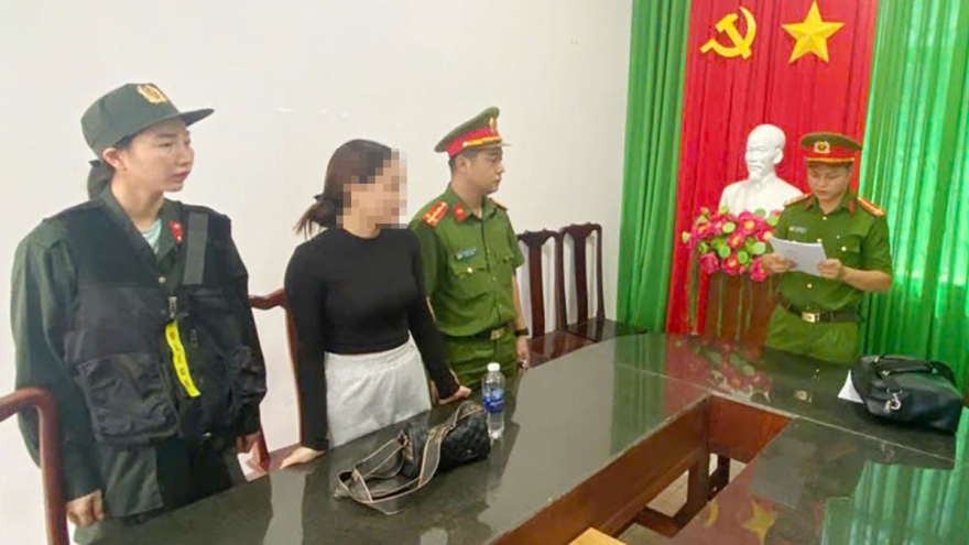 Nhận hối lộ làm nhanh hồ sơ đất đai, cán bộ và môi giới bất động sản bị khởi tố