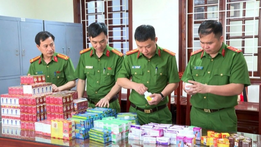 Fake medicine manufacturing ring busted in central Vietnam