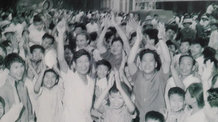 Băng tư liệu của VOV ghi nhanh không khí Hà Nội mừng chiến thắng ngày 30/4/1975