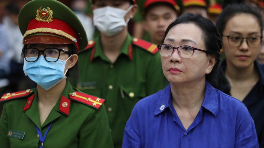 Bị cáo Trương Mỹ Lan được giảm án từ chung thân xuống 30 năm tù