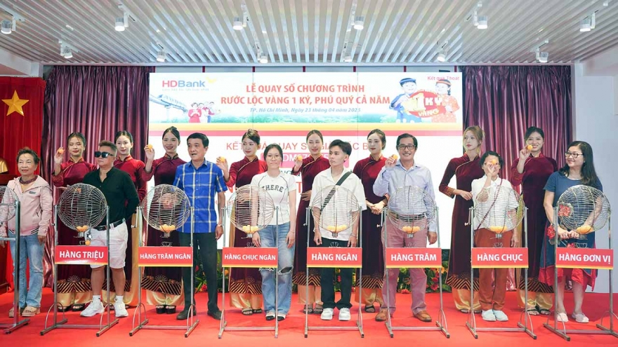 HDBank công bố 16 khách hàng trúng thưởng vàng - 1 ký vàng SJC đã có chủ