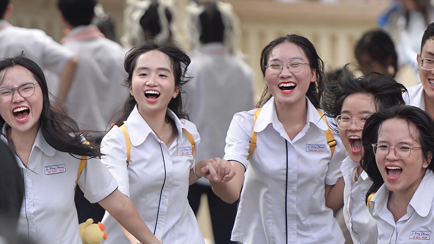Thành phố gần 10 triệu dân, học sinh học 2 buổi/ngày như thế nào?