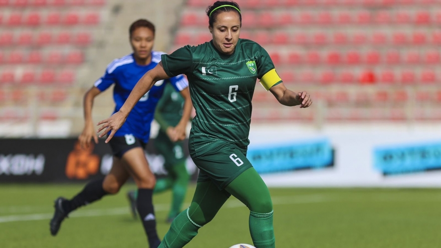 Ngoại binh Pakistan bất ngờ gia nhập đội bóng Việt Nam