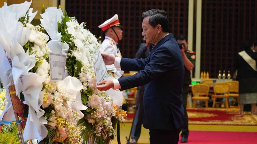Chủ tịch Khamtay Siphandone gắn liền với sự nghiệp cách mạng và quan hệ Việt-Lào