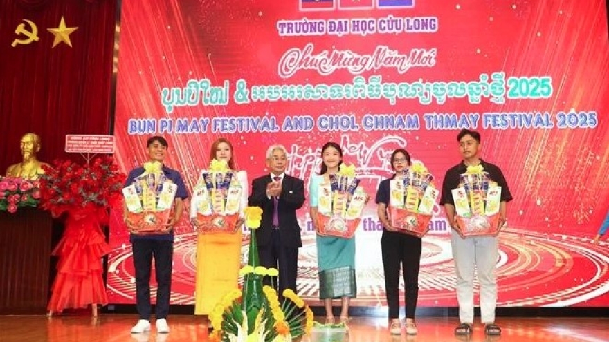 Vietnamese, Lao, Cambodian students celebrate traditional New Year festivals