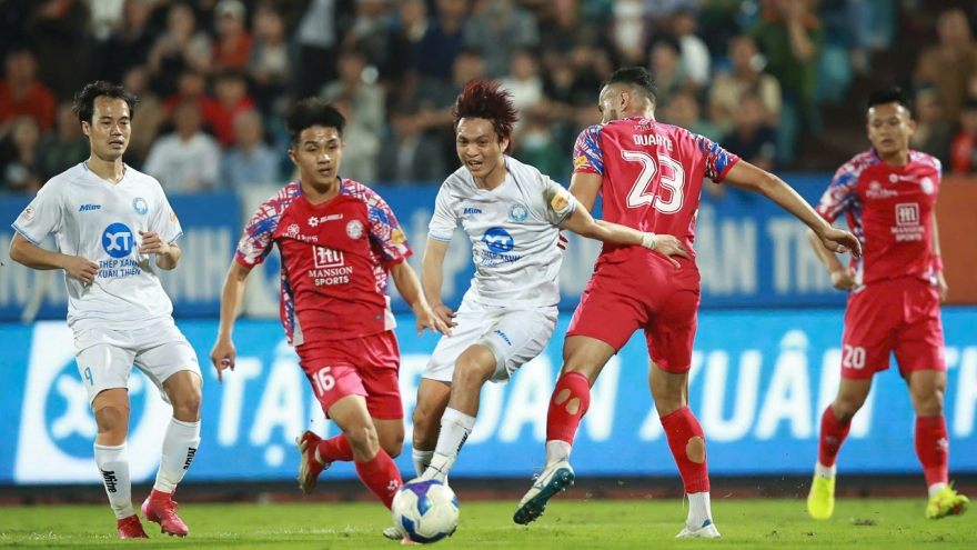 Bảng xếp hạng V-League mới nhất: Ngôi đầu chưa đổi chủ