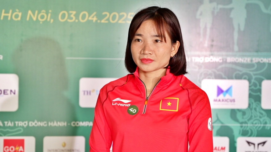 “Cô gái vàng” Nguyễn Thị Oanh tranh tài ở Tay Ho Half Marathon 2025
