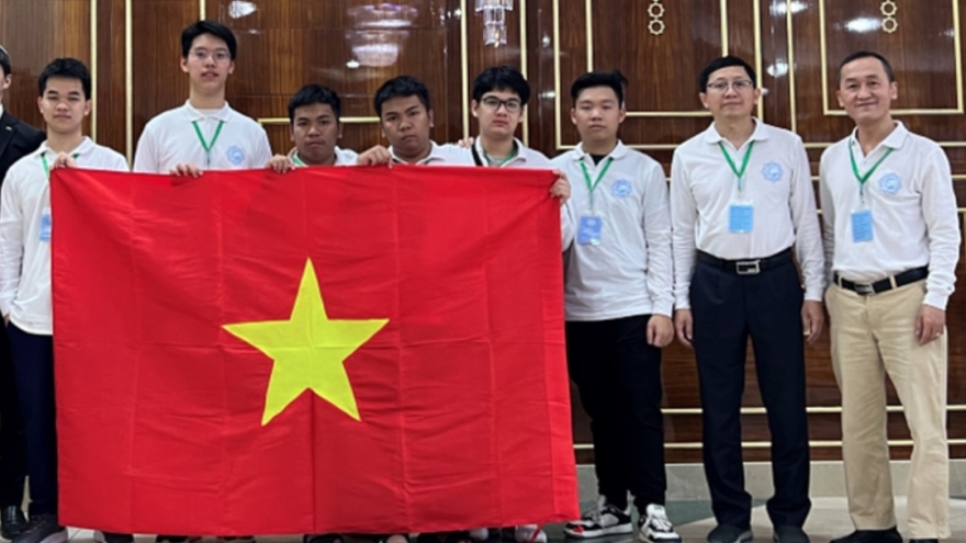 Vietnam wins 6 golds at Turkmenistan Mathematics Olympiad