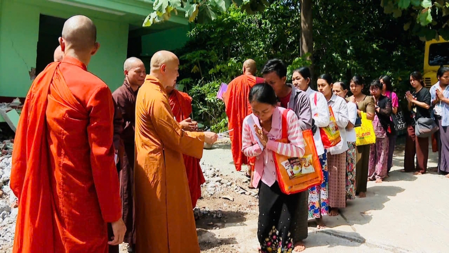 Giáo hội Phật giáo Việt Nam ủng hộ Phật giáo và người dân Myanmar 120.000 USD