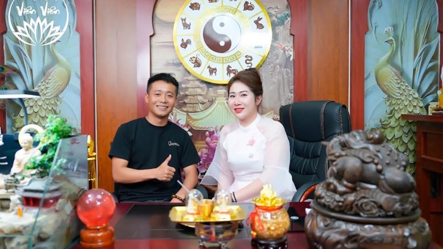 Thực hư phun xăm lông mày phong thủy: Đổi vận, kích hoạt tài lộc, tình duyên?