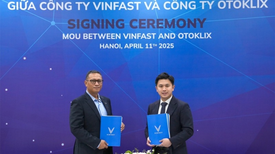 VinFast expands service network in Indonesia