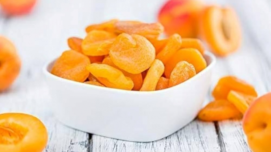 Loại quả phơi khô là “thuốc bổ máu” tự nhiên, tốt cho tim mạch dễ tìm ở Việt Nam
