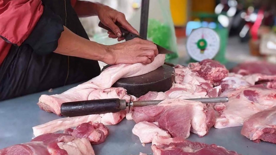 Nhập khẩu thịt lợn tăng so với cùng kỳ năm 2024