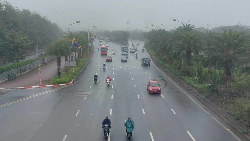 Thời tiết ngày 10/4: Miền Bắc có sương mù, mưa rào và dông, Nam Bộ nắng nóng