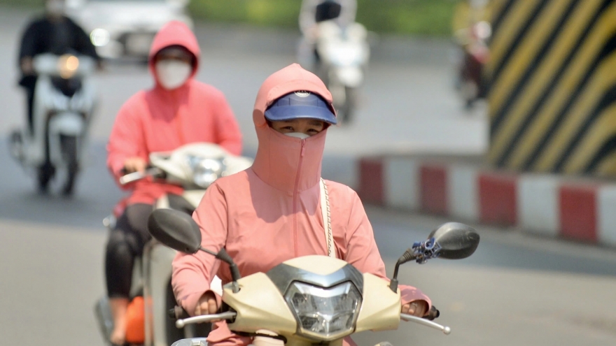 Thời tiết hôm nay 20/4: Bắc Bộ ngày nắng, chiều tối có mưa rào và dông