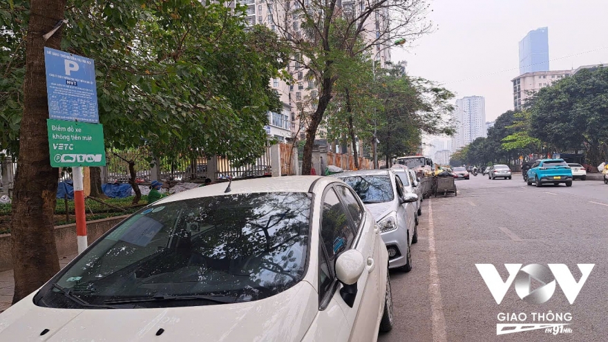 Thu phí gửi xe không dùng tiền mặt, mô hình nào phù hợp?