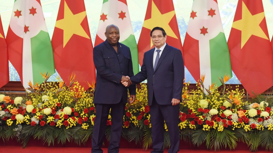 Thủ tướng Phạm Minh Chính hội kiến Tổng thống Burundi