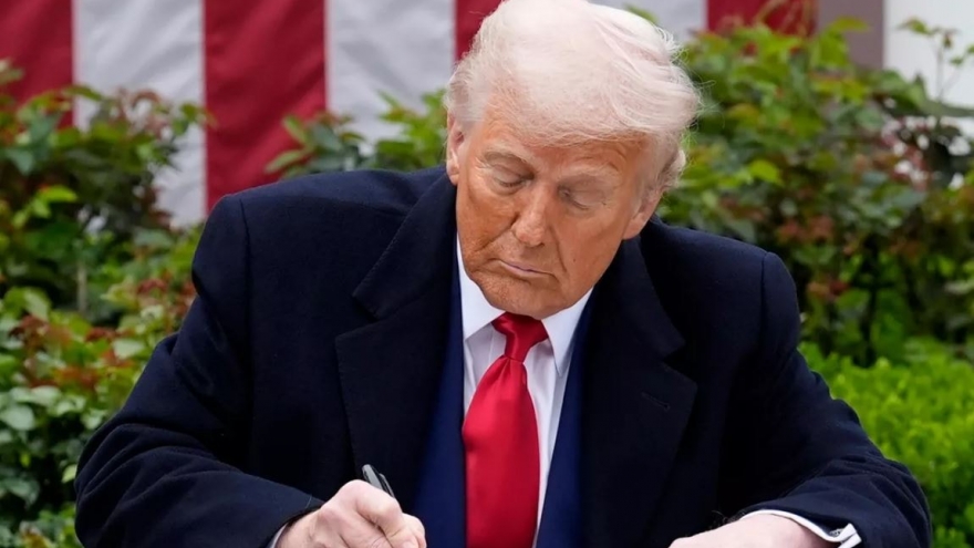 Tổng thống Trump tự lựa chọn công thức áp thuế đối ứng