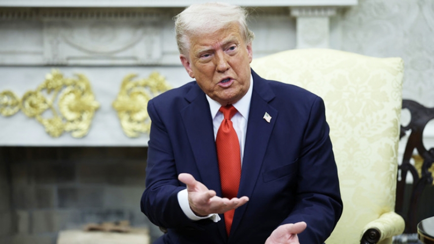 Ông Trump hứa hẹn cơ hội làm ăn lớn nếu Nga và Ukraine đạt thỏa thuận trong tuần này